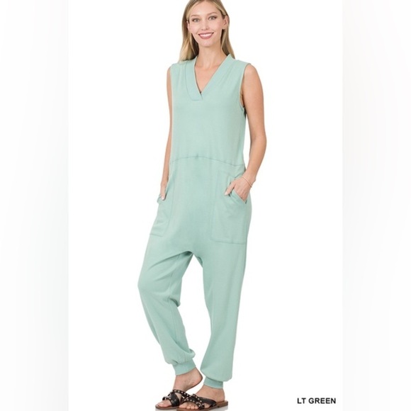 NWOT Zenana Sleeveless Harem Jumpsuit - Picture 1 of 4